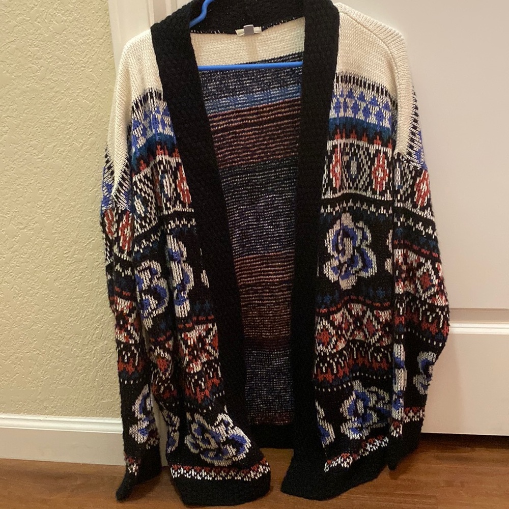 patterned cardigan